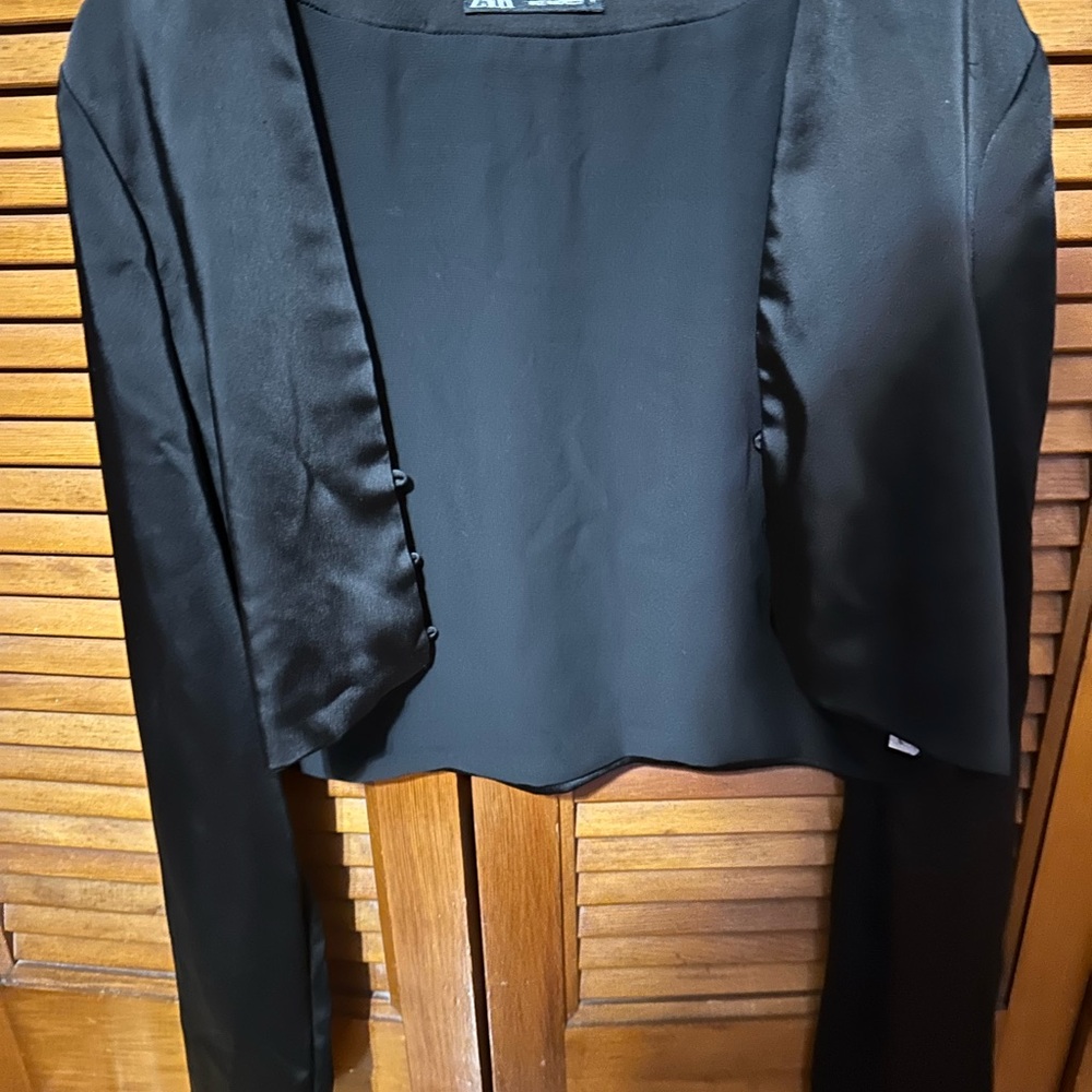 Zara Black Cropped Jacket